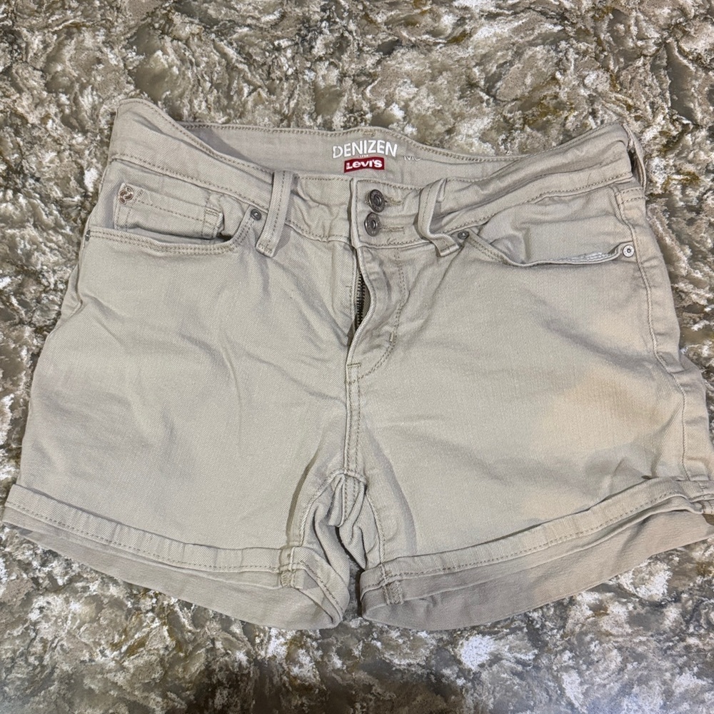 Denizen from Levi's Beige Jean Shorts / H112